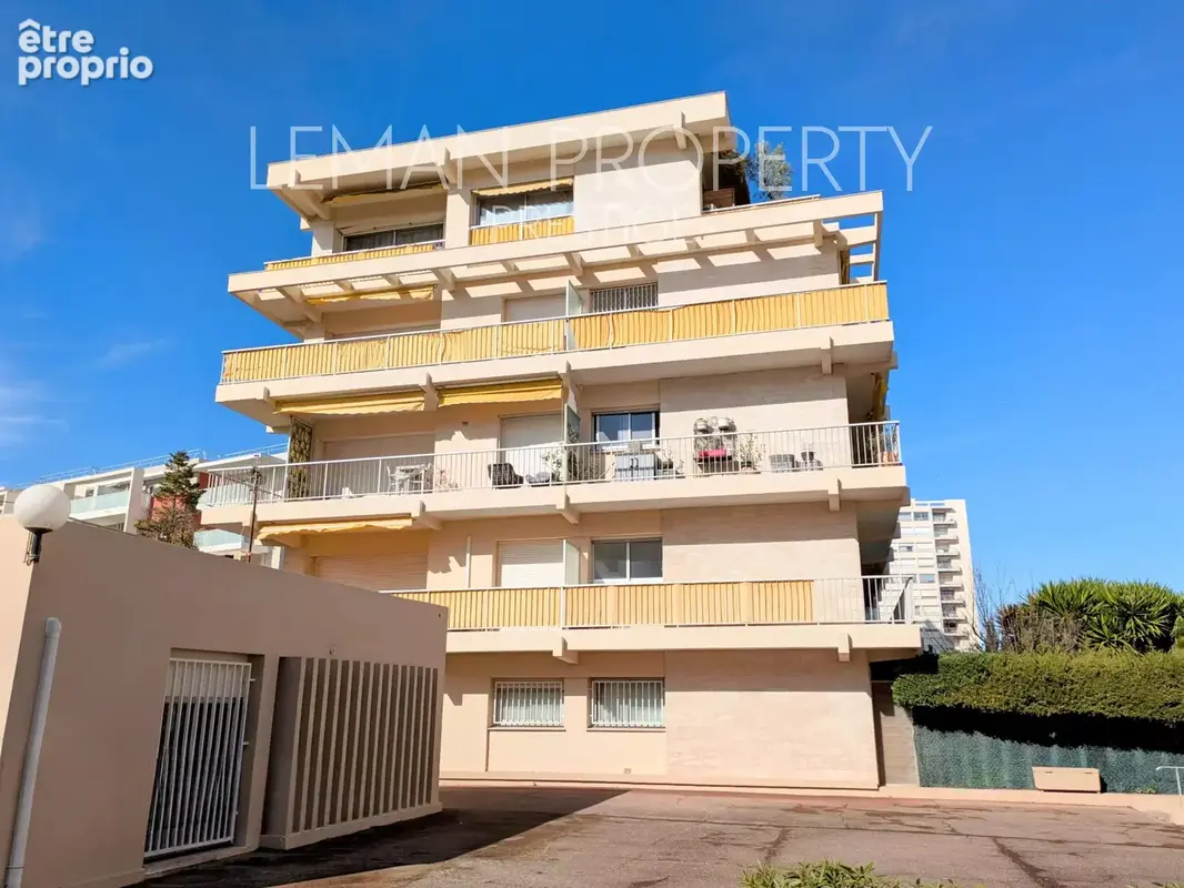 Appartement T2 de 62 m2. terrasse de 22 m2 PARKING - photo 24