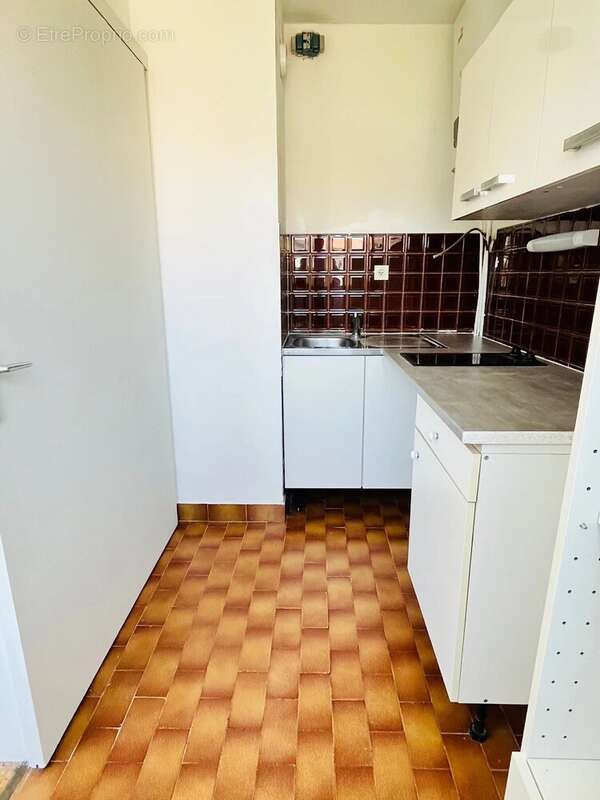 Appartement à MARSEILLE-5E
