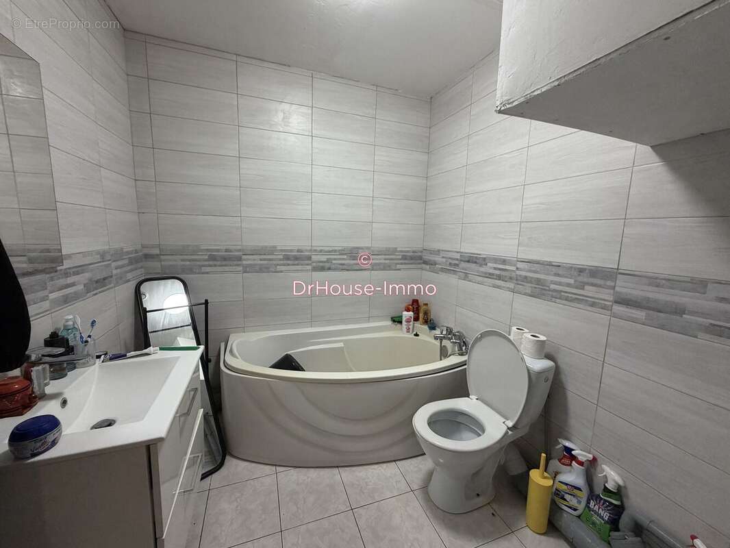 Appartement à ESCAUDAIN