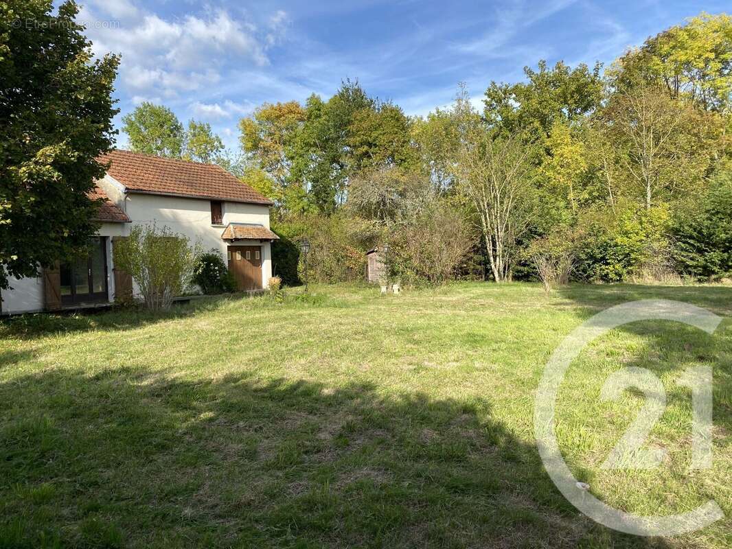 Maison à SAVIGNY-EN-SANCERRE