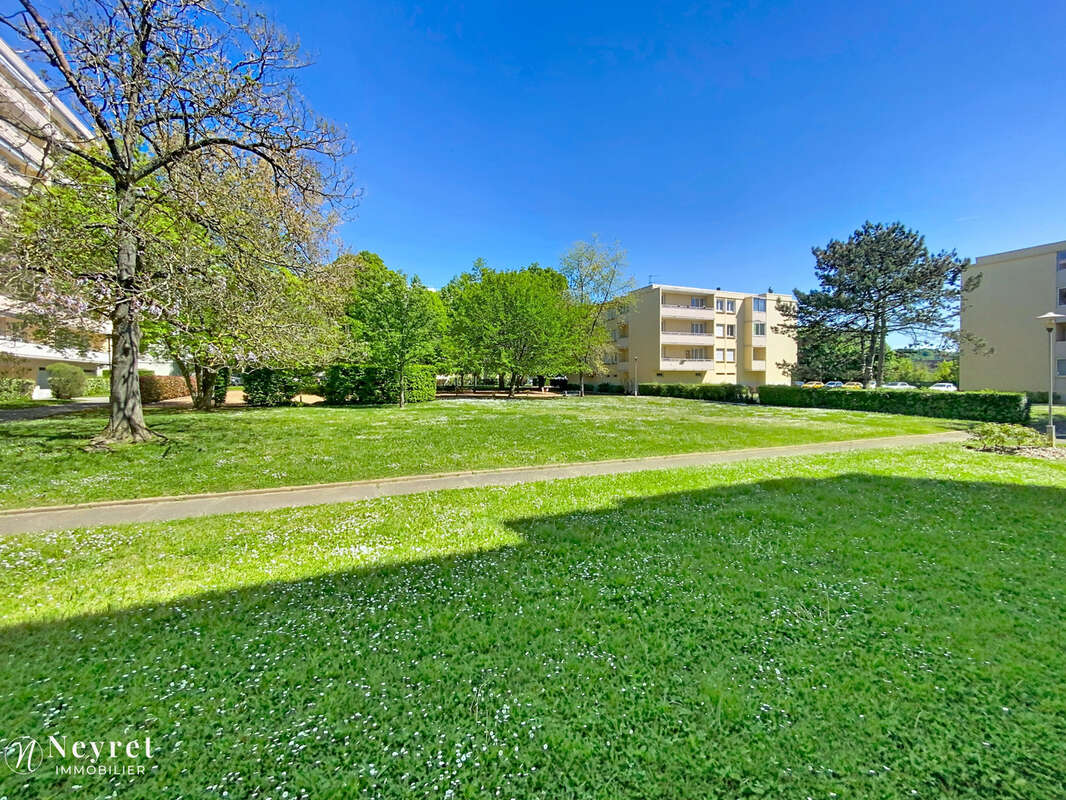 Appartement à FRANCHEVILLE