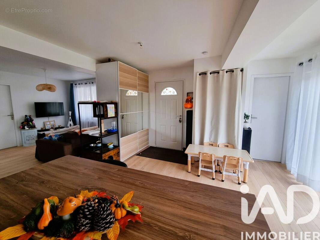 Photo 1 - Maison à BOUTIGNY-SUR-ESSONNE