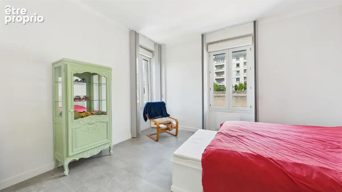 Maison 235m² - Jardin et terrasses - Proche centre-ville - photo 8
