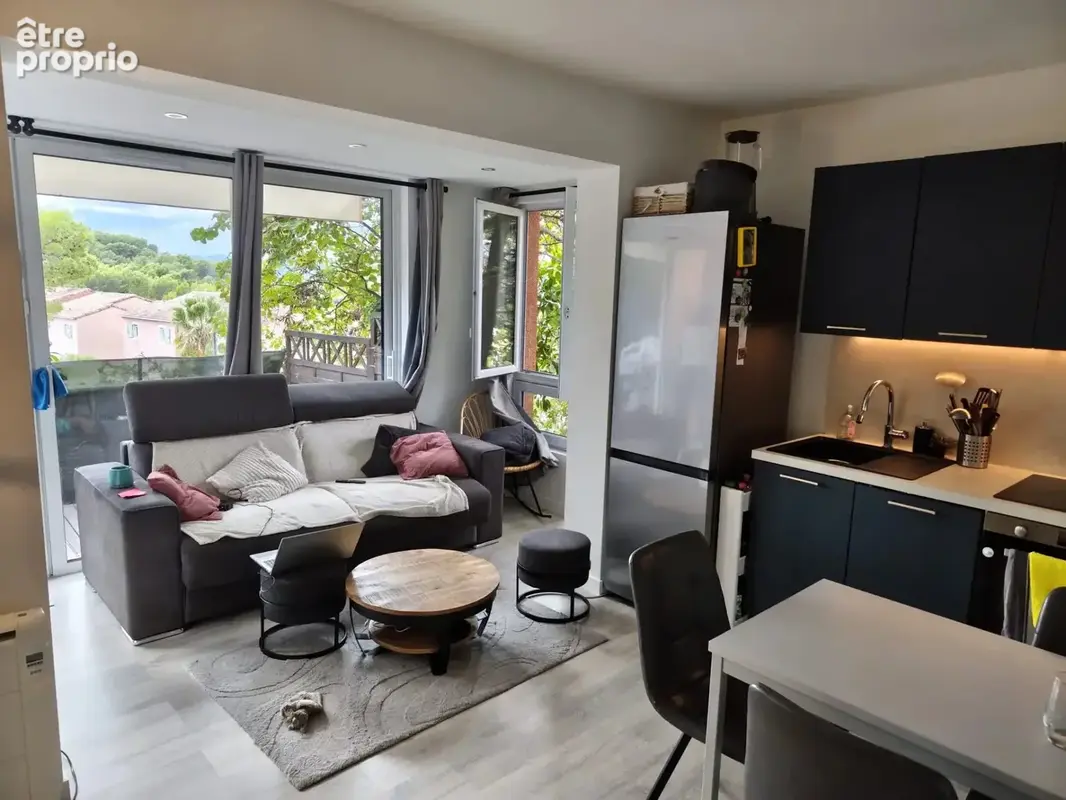 Superbe 3 pièces – terrasse 24 m² – vue dégagée – cave – garage en supplément - photo 5