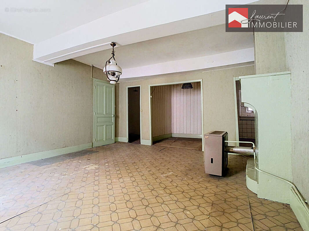 TOURNUS centre - A vendre Maison de ville avec fort potentiel - photo 10