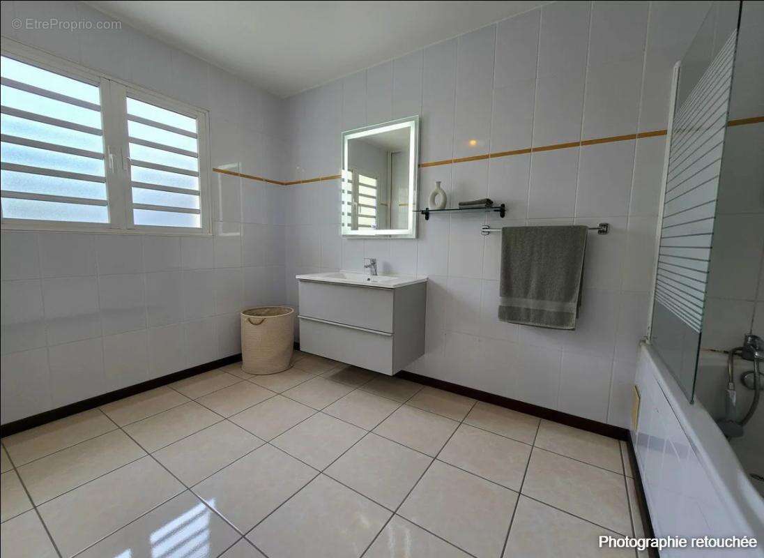 Maison à SAINT-BENOIT