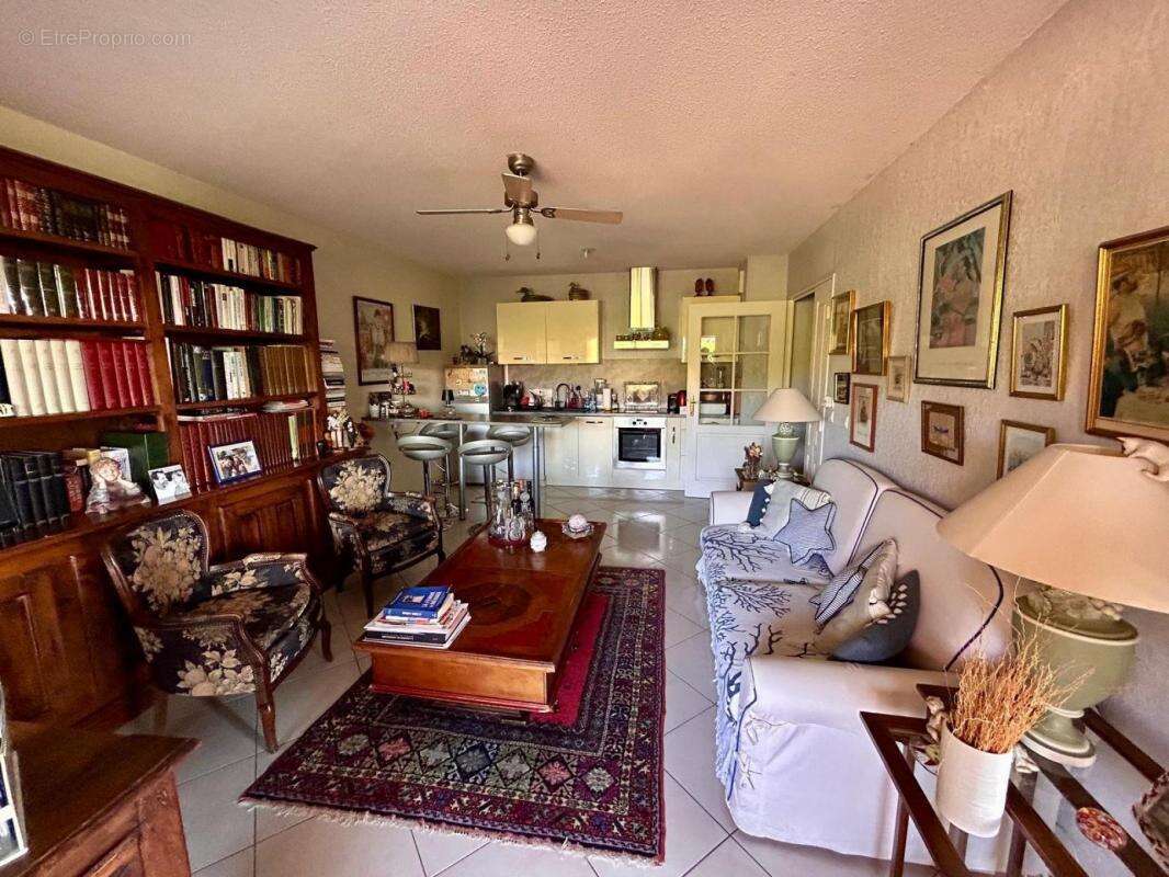 Appartement à FREJUS