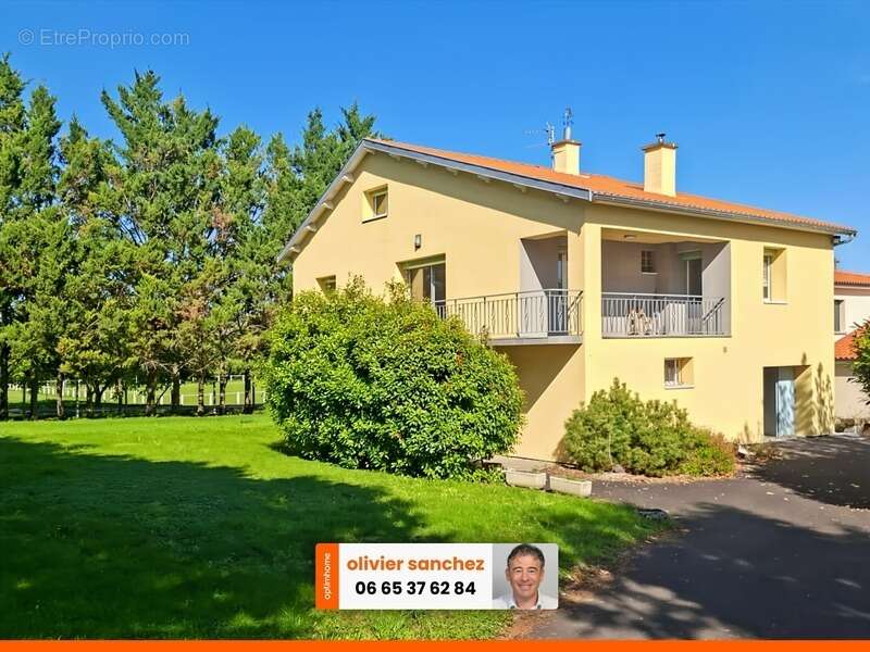 Maison à LA SAUVETAT