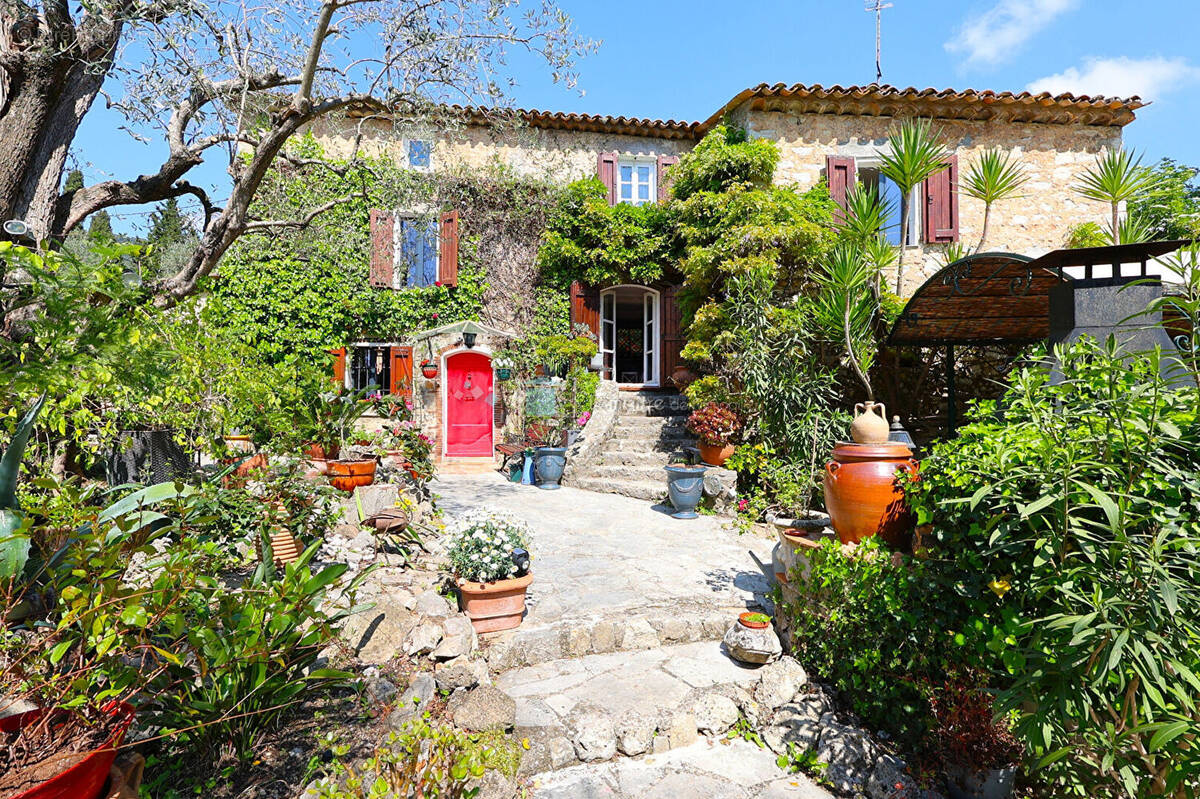 Maison à PEYMEINADE