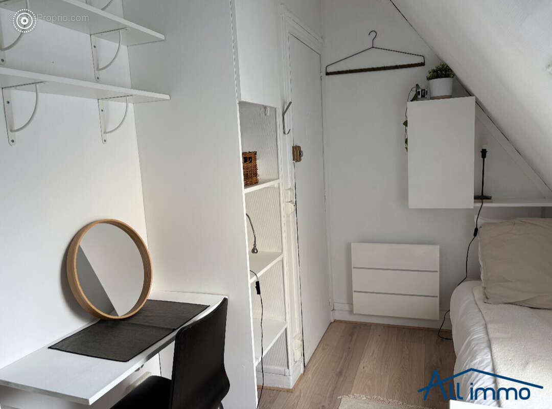 Appartement 5 m² à Paris-7e  - photo 2