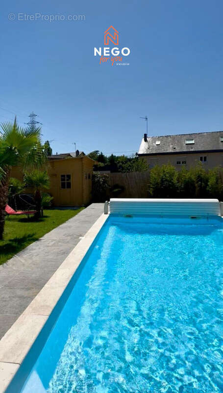 Maison à SAINT-BARTHELEMY-D'ANJOU