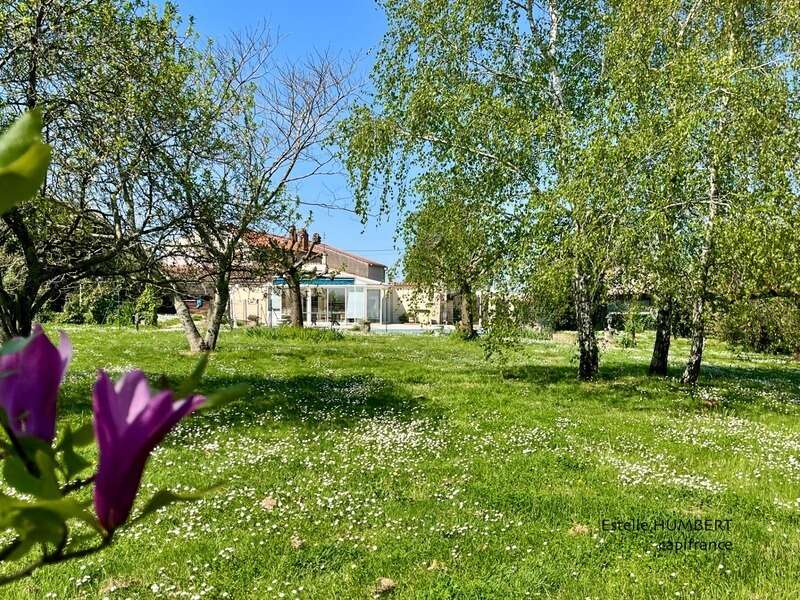 Maison à FONTENAY-LE-COMTE