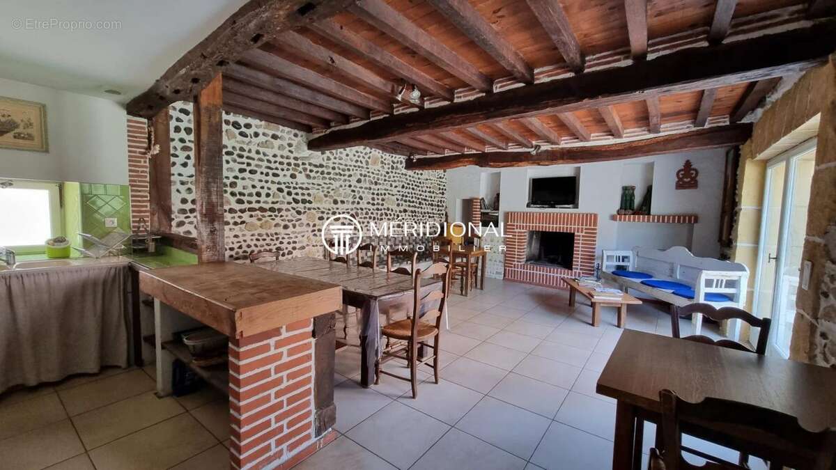 Maison à AIRE-SUR-L&#039;ADOUR