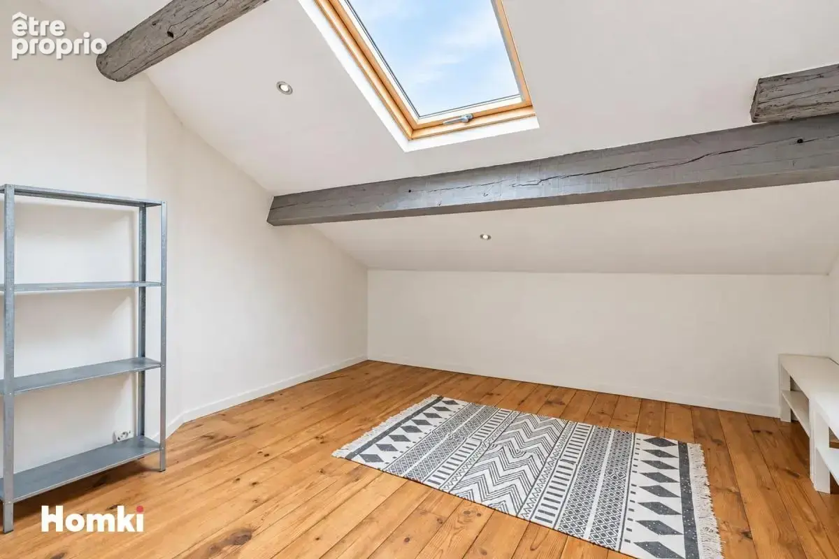 Appartement T3 de 84,94 m² à Bagnols-sur-Cèze 30200, Avenue Général de Gaulle - photo 10