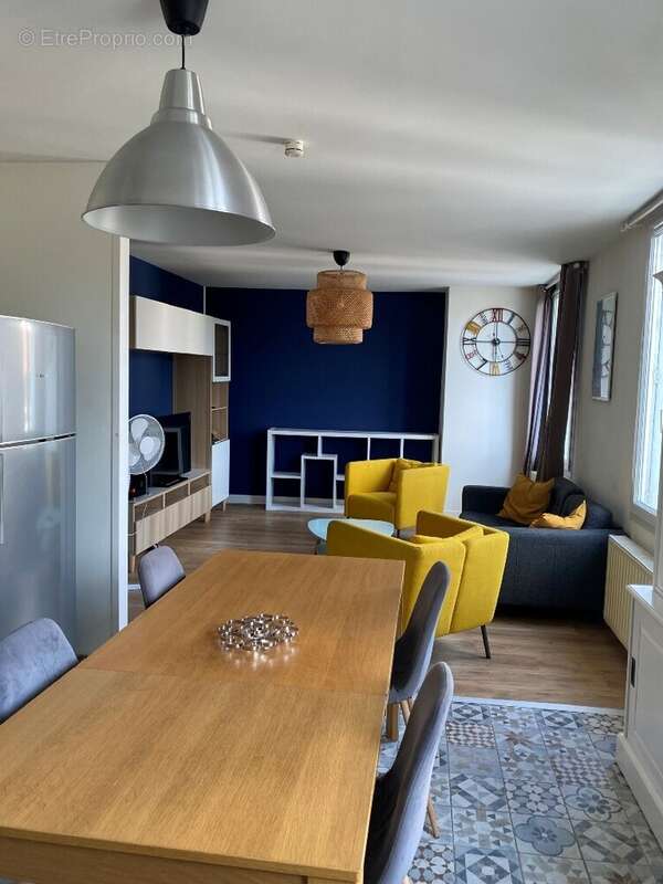 Appartement 94 m² à Vichy  - photo 2