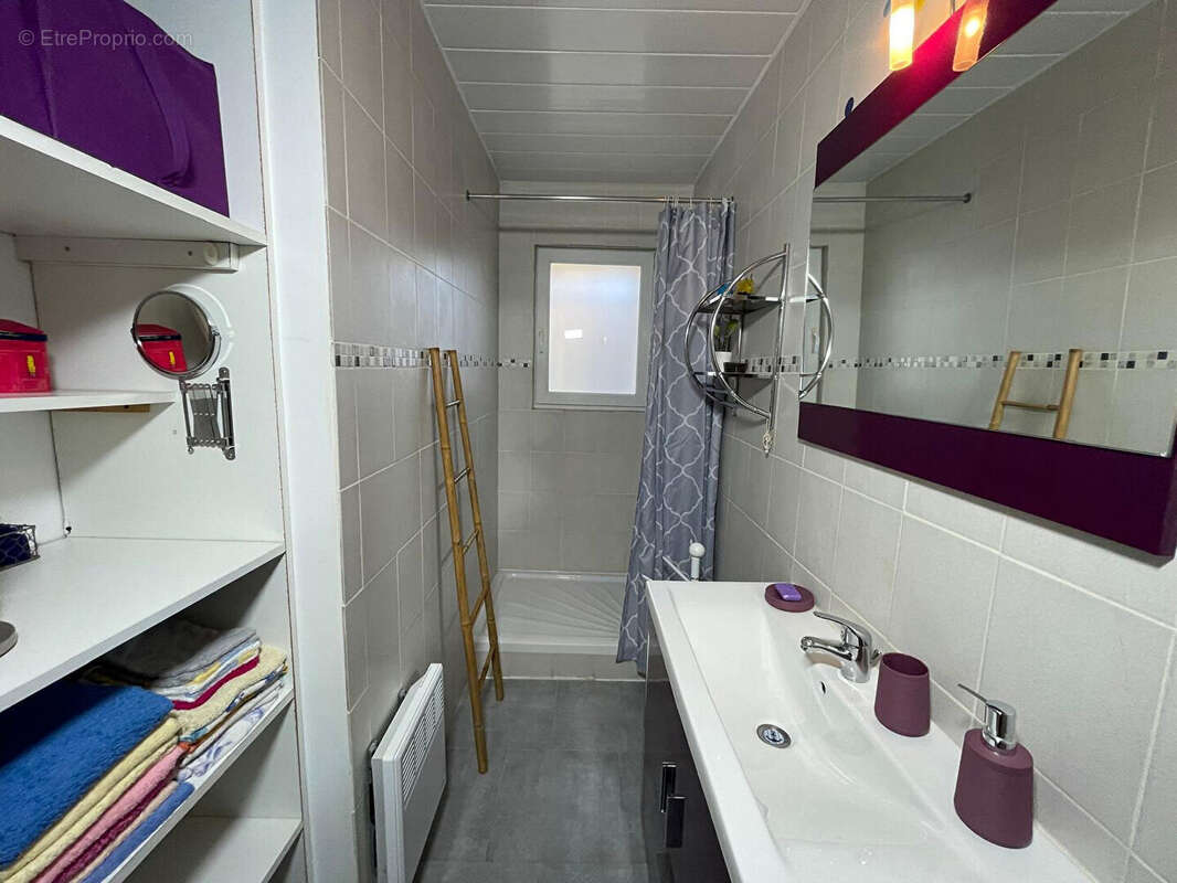 Maison à MORTAGNE-SUR-GIRONDE