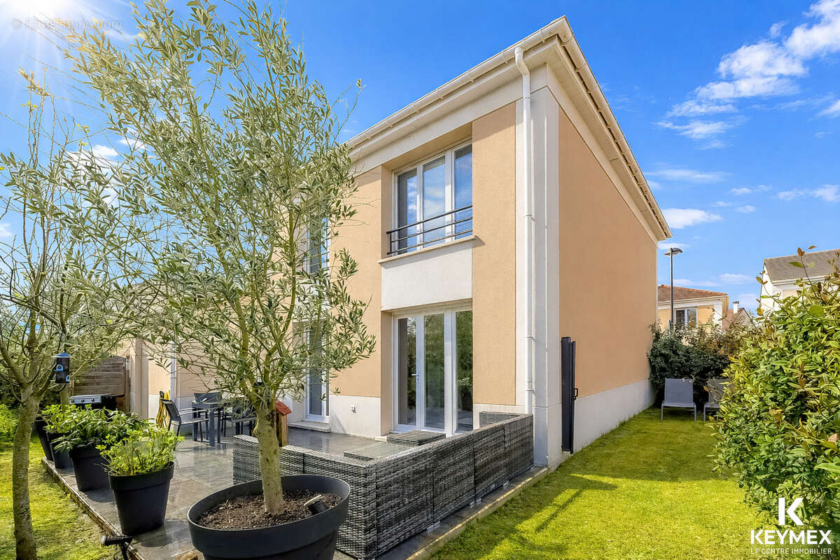 Maison 90M² Bruyères sur Oise 3 ch, gare, commerces, écoles, jardin. - photo 2