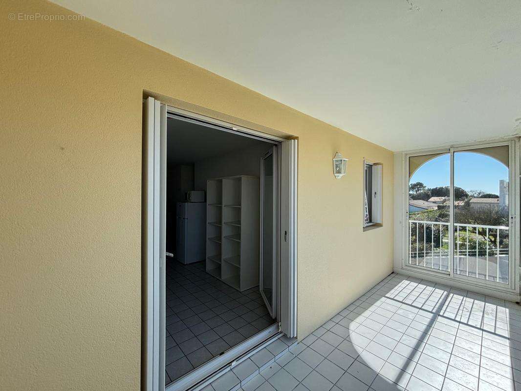 Appartement à VAUX-SUR-MER