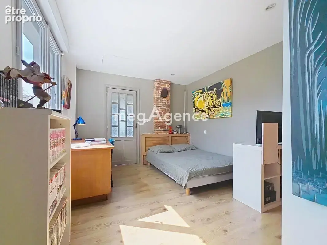 Maison de plain-pied – 148 m² – Grands volumes et vue sur le château - photo 10