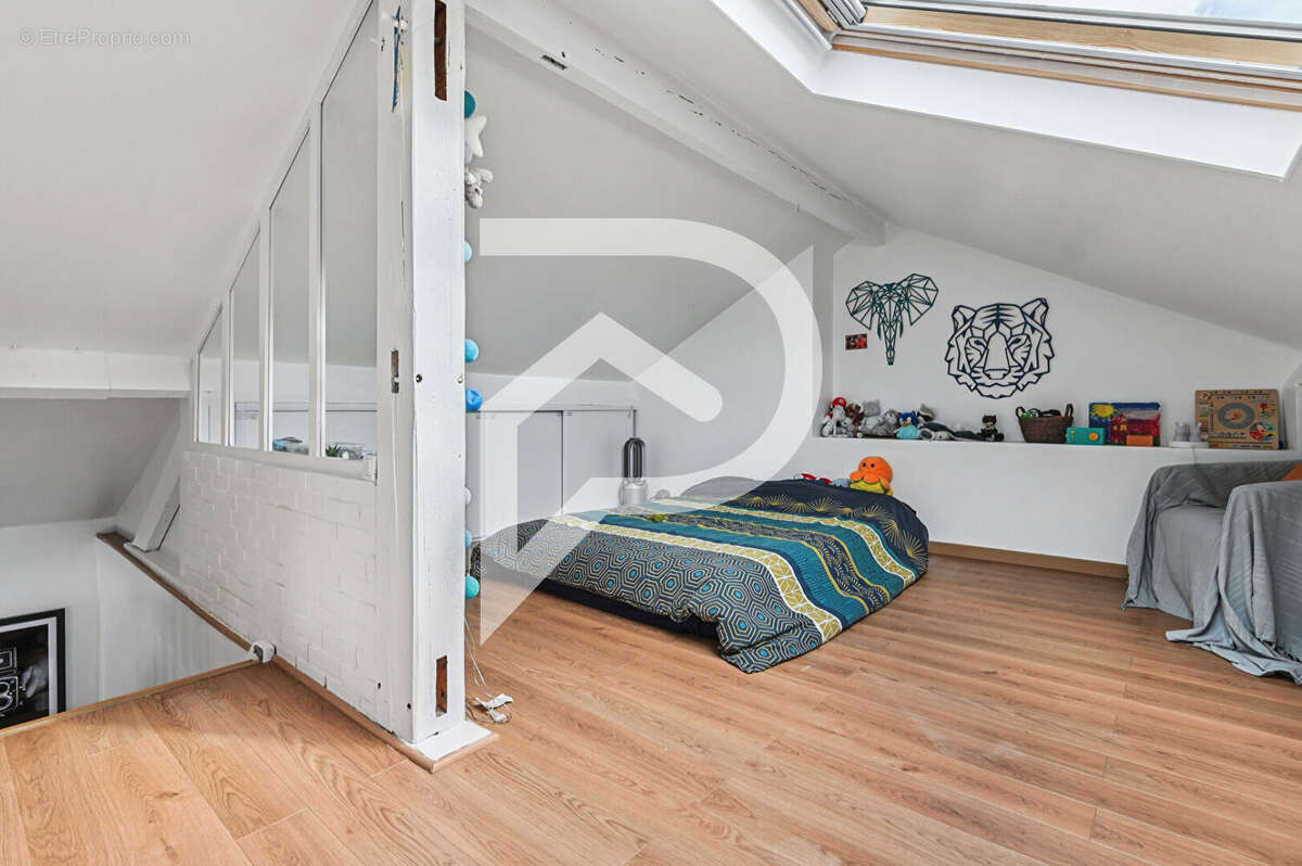 Appartement à COLOMBES