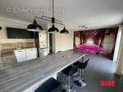 Maison à NOYAL-CHATILLON-SUR-SEICHE