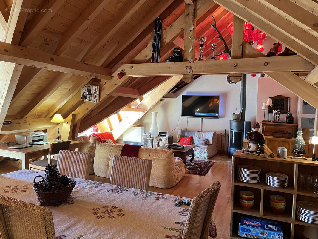 Appartement à LAVIGERIE