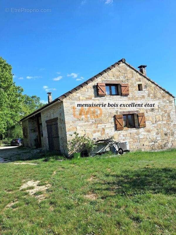 Maison à BARJAC