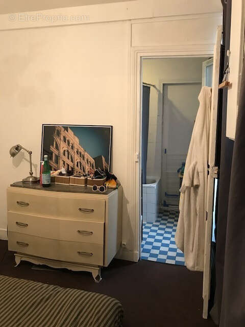 Appartement à PARIS-3E