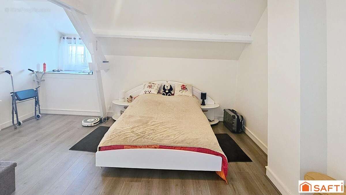 Maison 129 m² à Le Thuit  - photo 6