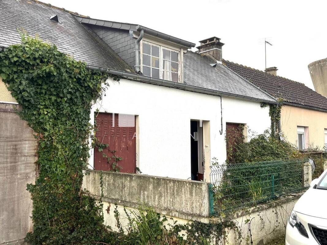 Photo 1 - Maison à SAINT-FROMOND