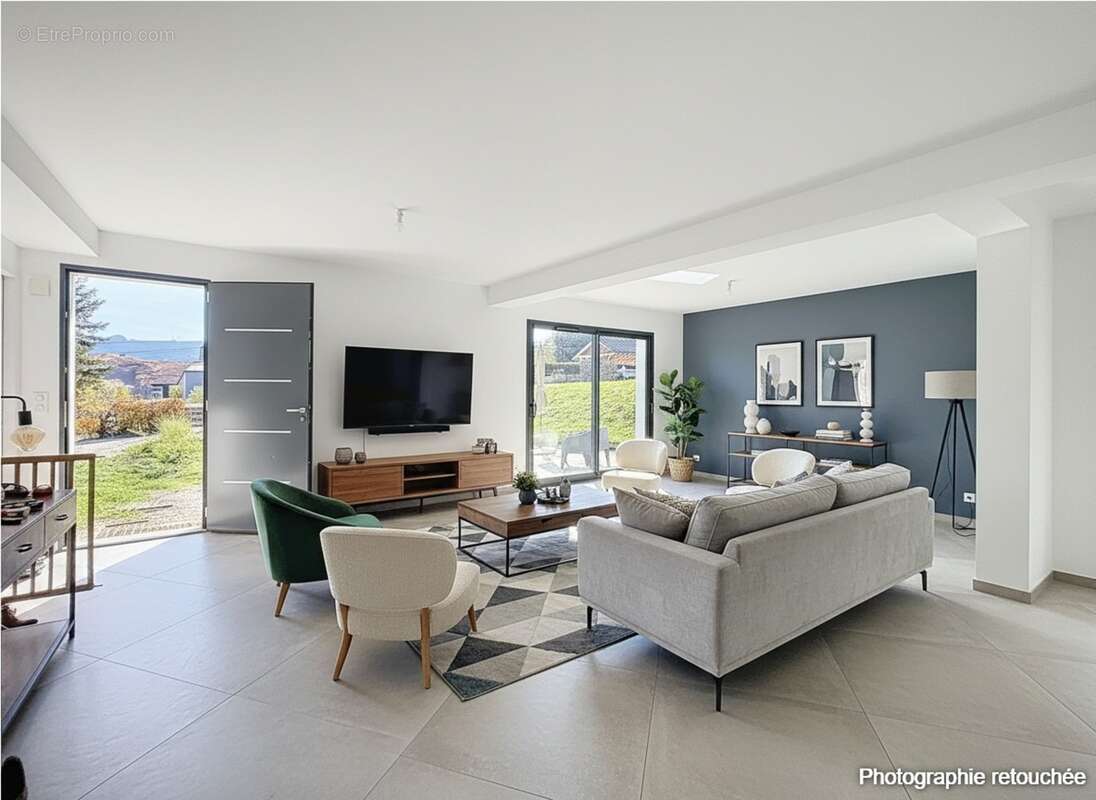 Maison à vendre 5 pièces de 110 m² LA ROCHE SUR FORON (74) - photo 2