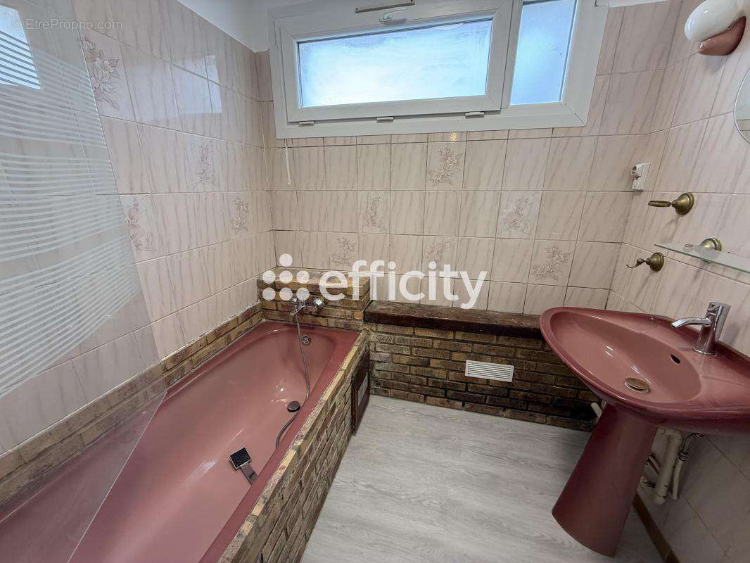 Appartement à GIF-SUR-YVETTE