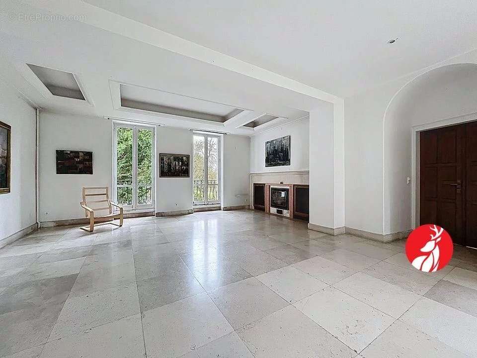 Maison à GIRONVILLE-SUR-ESSONNE