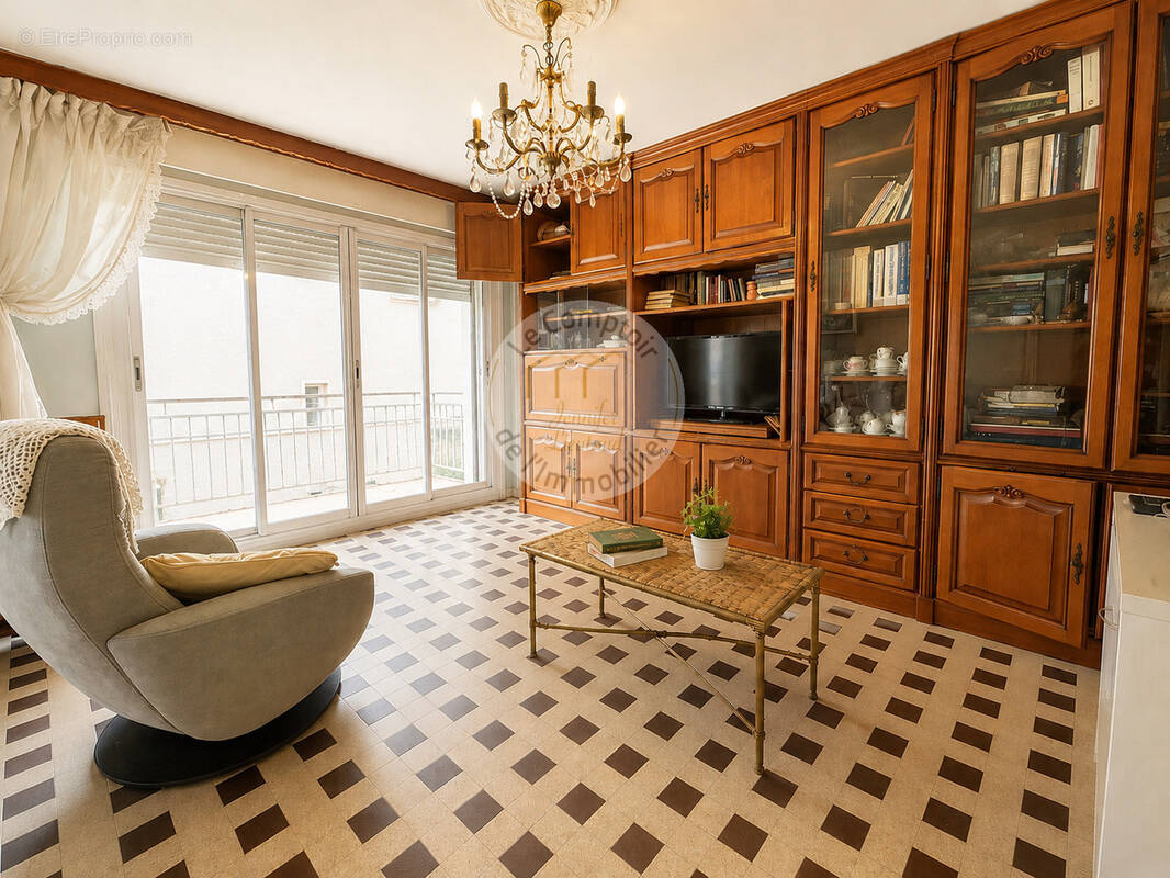 Appartement à MARSEILLE-9E