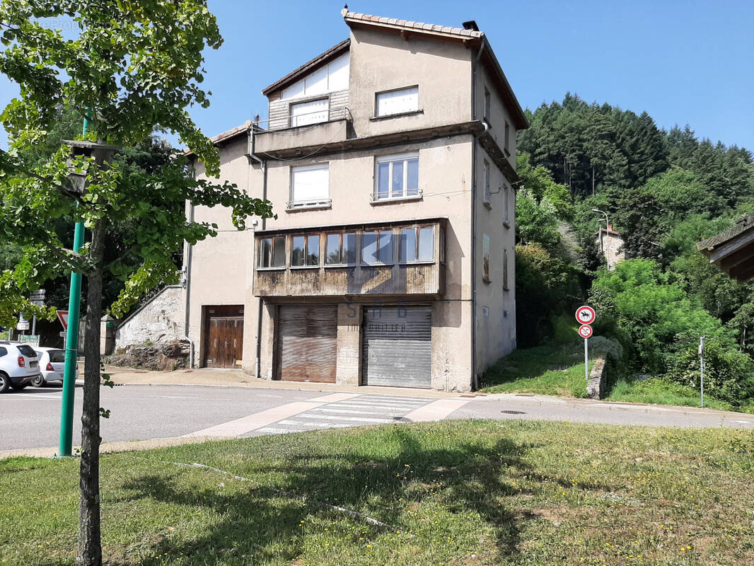 Appartement à LE CHEYLARD