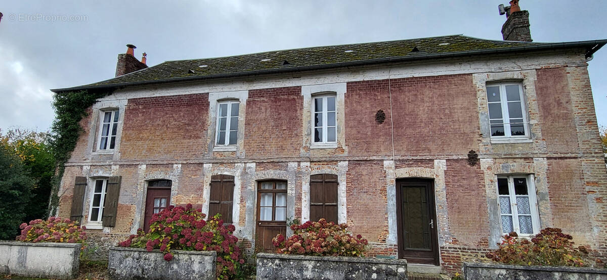Maison à ECALLES-ALIX
