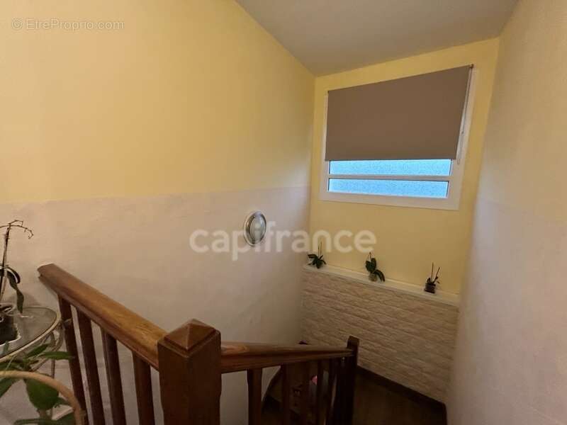 Dpt Dordogne (24), à vendre GENIS maison P5 de 113,78 m² - Terrain de 8 228,00 m² - photo 30