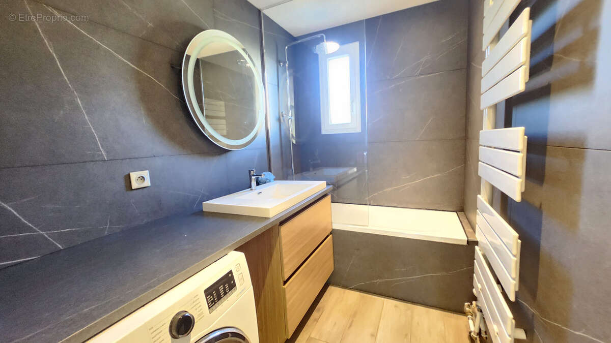 Appartement à AIX-EN-PROVENCE