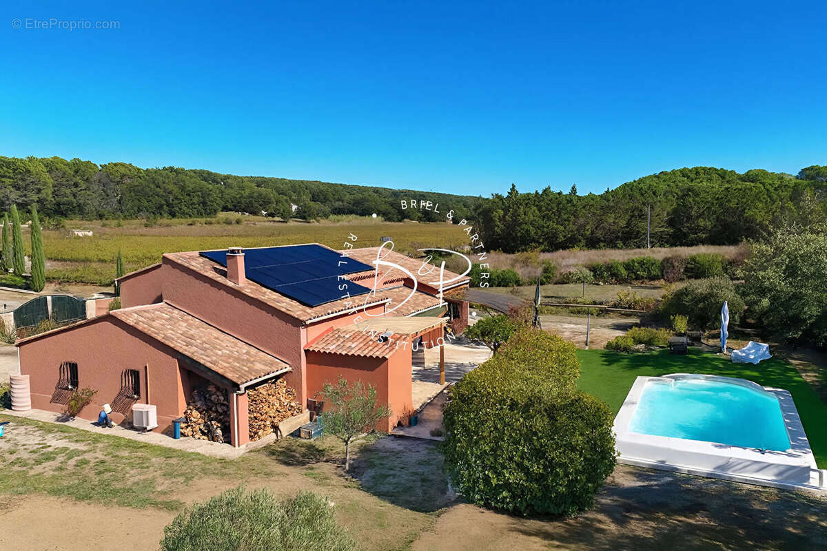 Maison à SAINT-ANTONIN-DU-VAR