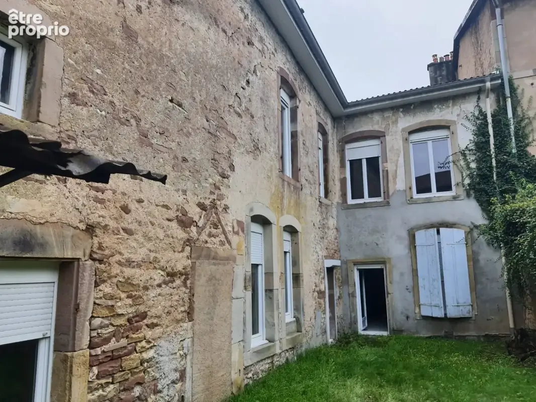 Dpt Vosges (88), à vendre RAMBERVILLERS immeuble T15 de 280 m2 à rénover en 5 ou 6 appartements avec cour - photo 30