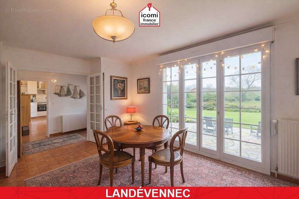 Maison à LANDEVENNEC