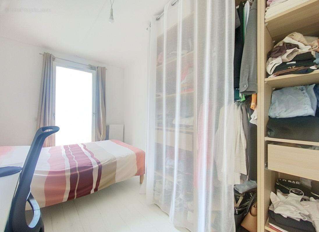 Appartement à SAINT-GENIS-LAVAL