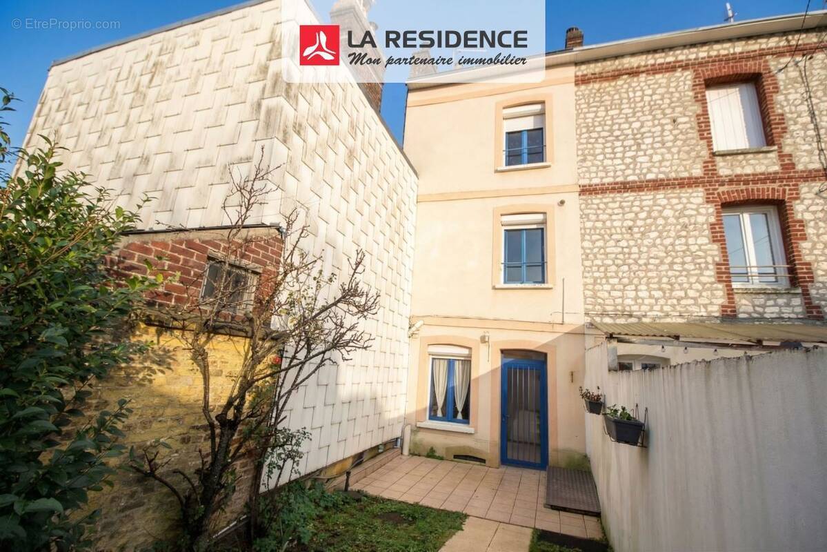 Maison à SOTTEVILLE-LES-ROUEN