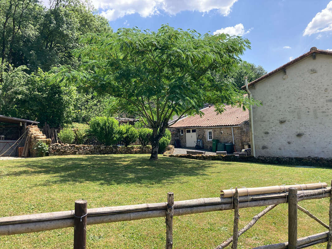 Maison à ARDIN
