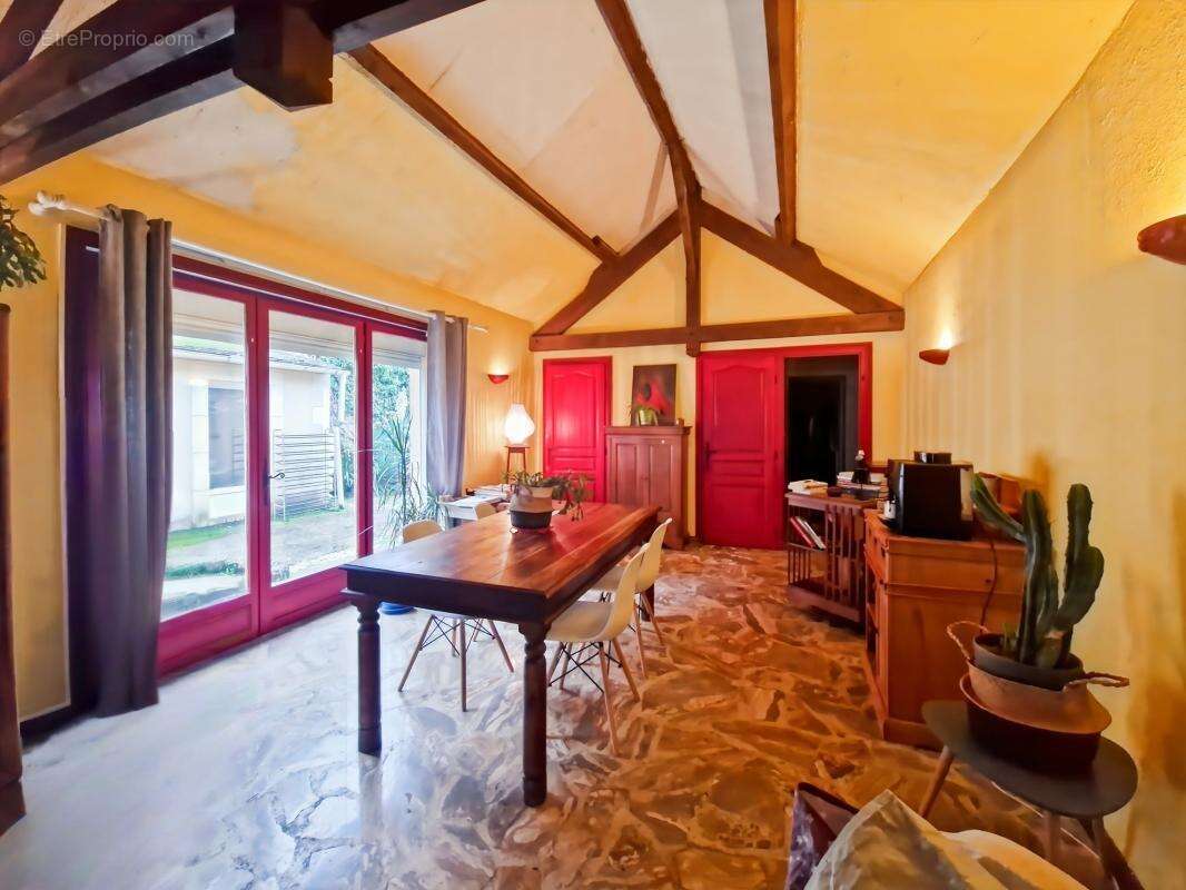 Maison à PRASVILLE