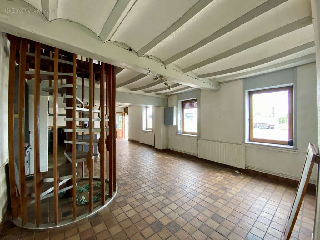 Appartement à FEIGNIES