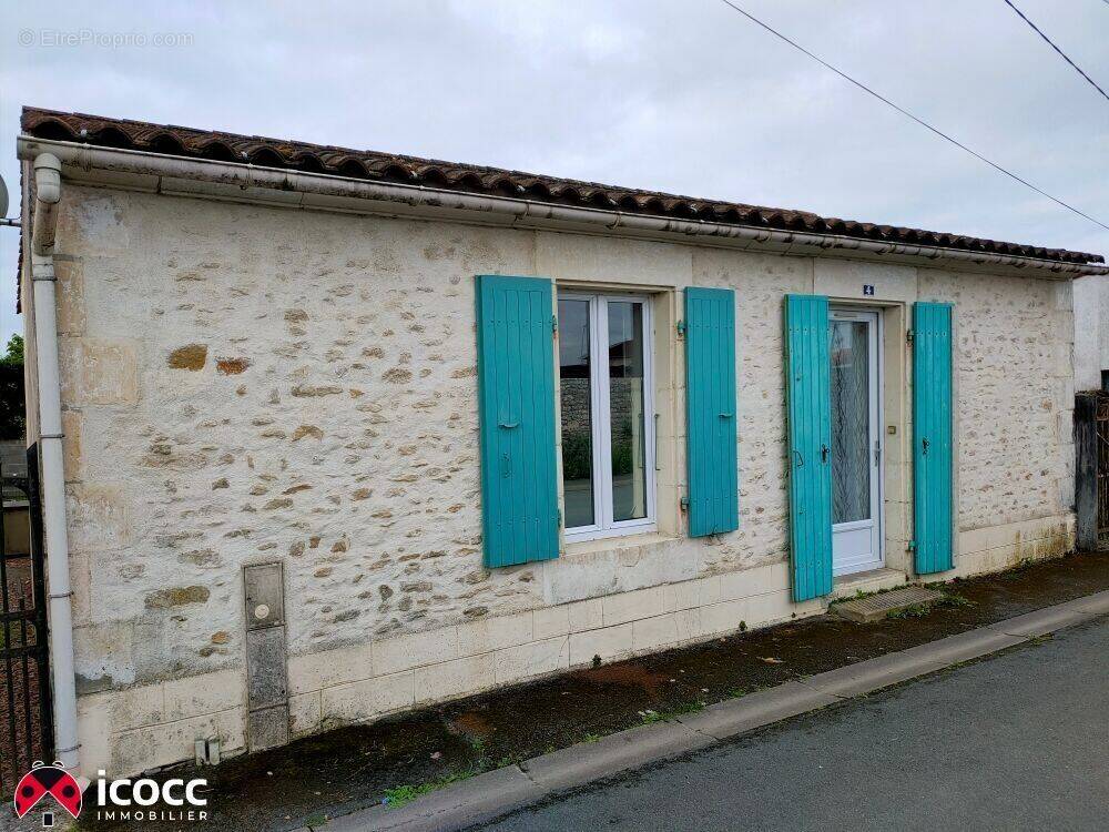 Maison à TRIAIZE
