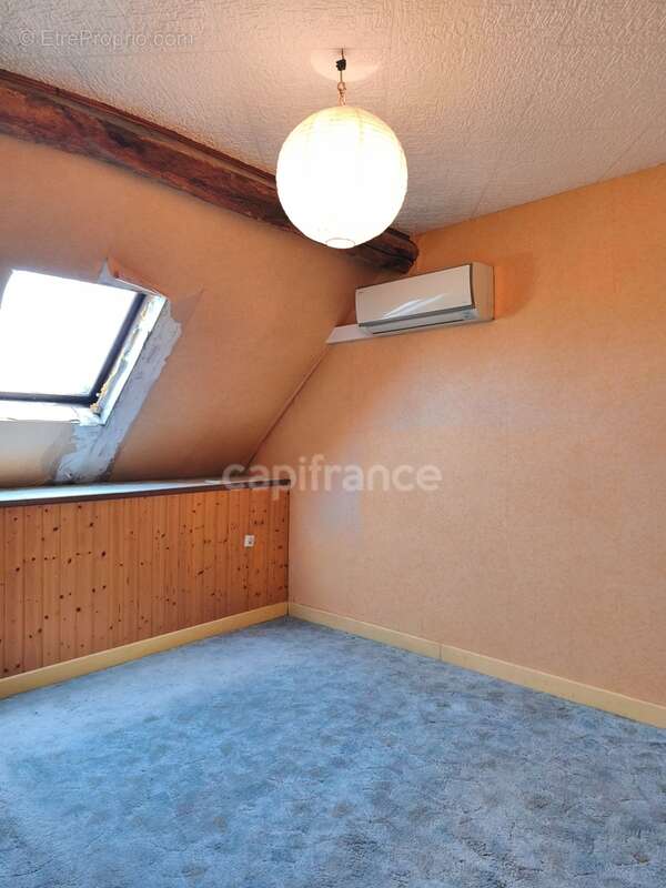 Ensemble immobilier VILLERS AUX BOIS (51130) - photo 13