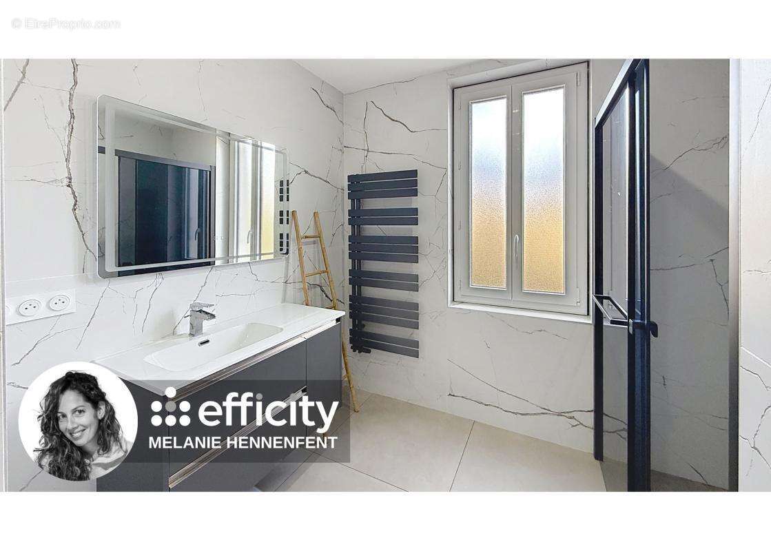 Appartement à CLUSES