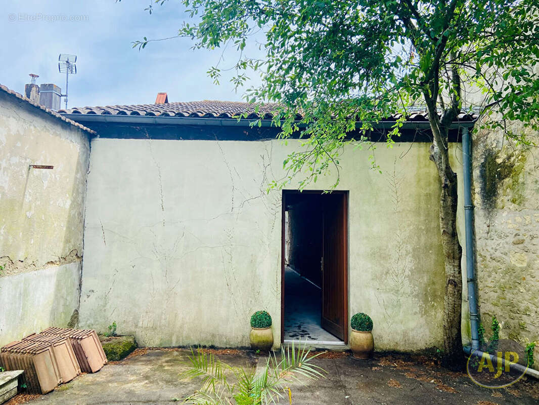 Appartement à LESPARRE-MEDOC